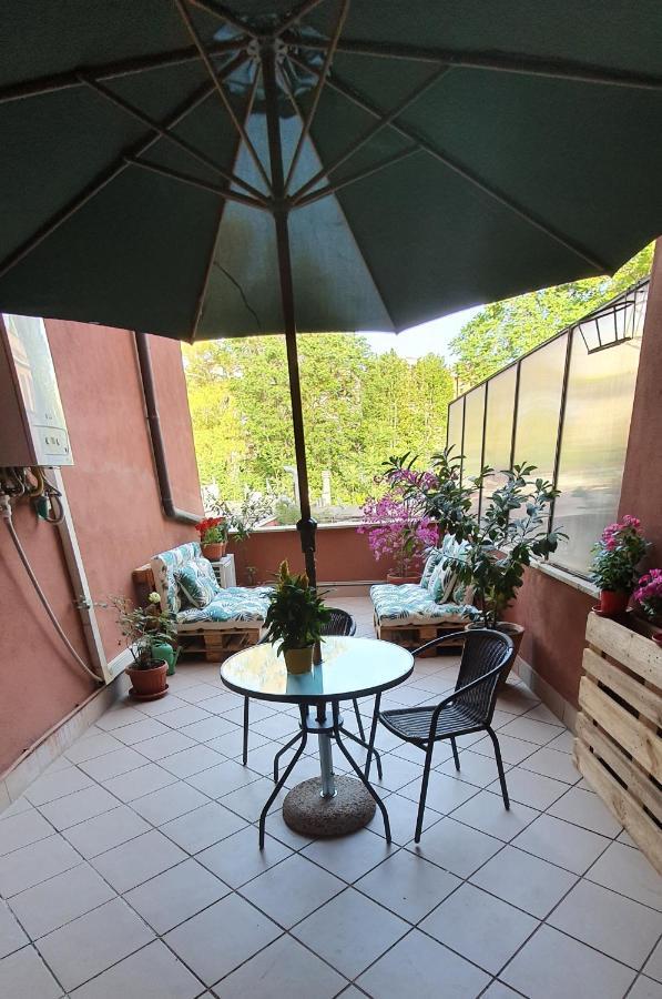 Chic 'N Charme Trastevere Terrace 2 Rome Exterior photo